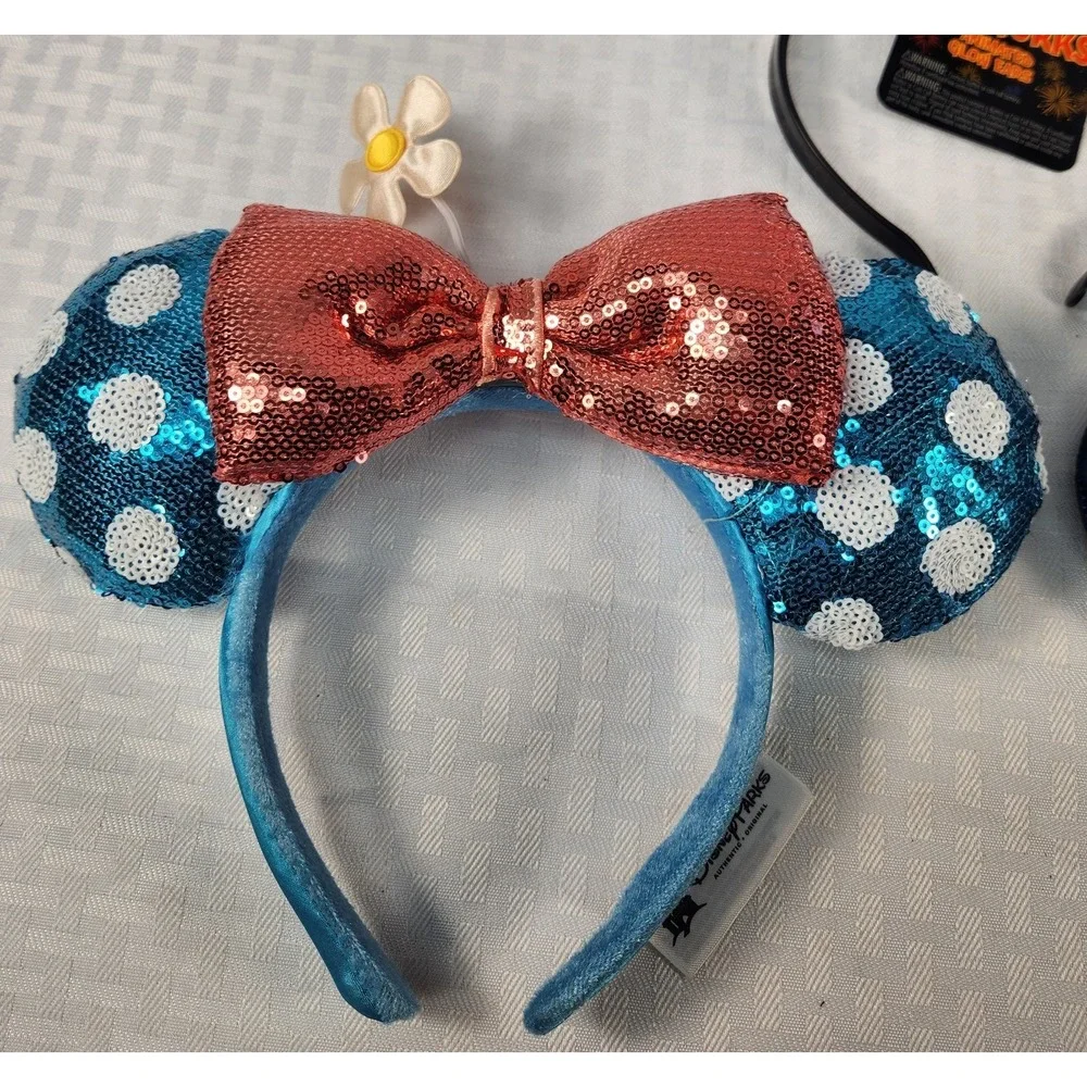Disney Parks Edition Set Of 3 Mickey Mouse Minnie Ears Lights Up New with Tags